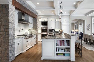 Pedra decorativa na cozinha - 130 opções de design para belos desenhos
