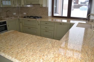 Pedra decorativa na cozinha - 130 opções de design para belos desenhos