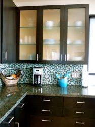 Pedra decorativa na cozinha - 130 opções de design para belos desenhos