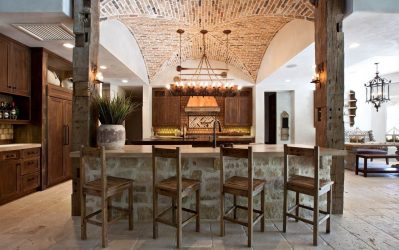 Pedra decorativa na cozinha - 130 opções de design para belos desenhos