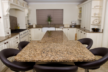 Pedra decorativa na cozinha - 130 opções de design para belos desenhos