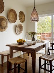 Estilo simples e multifacetado no interior de uma casa de campo. Mais de 200 fotos de design natural e simplicidade