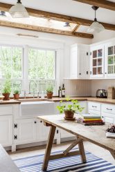 Estilo simples e multifacetado no interior de uma casa de campo. Mais de 200 fotos de design natural e simplicidade