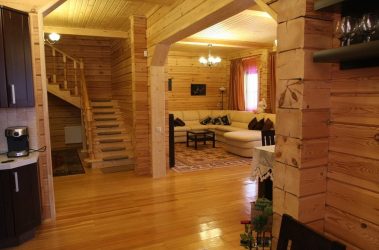 Estilo simples e multifacetado no interior de uma casa de campo. Mais de 200 fotos de design natural e simplicidade