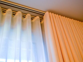 Beirais para cortinas: necessidade ou luxo? Qual é melhor e mais conveniente? (265+ fotos)