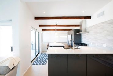 Como pendurar as fotos certas no interior da cozinha - 205+ (Foto) Idéias elegantes e bonitas