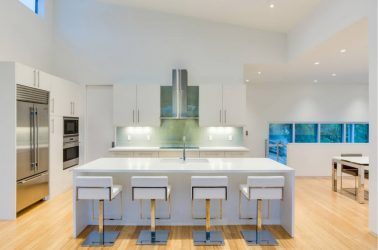 Como pendurar as fotos certas no interior da cozinha - 205+ (Foto) Idéias elegantes e bonitas