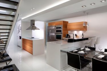Como pendurar as fotos certas no interior da cozinha - 205+ (Foto) Idéias elegantes e bonitas