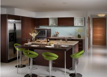 Como pendurar as fotos certas no interior da cozinha - 205+ (Foto) Idéias elegantes e bonitas