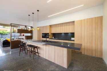 Como pendurar as fotos certas no interior da cozinha - 205+ (Foto) Idéias elegantes e bonitas