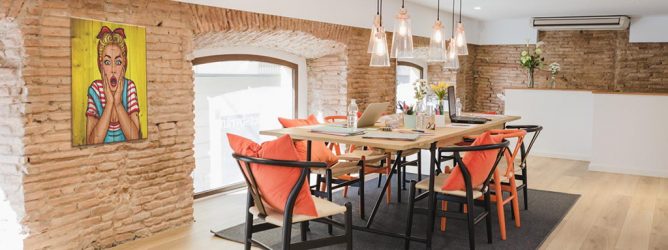 Como pendurar as fotos certas no interior da cozinha - 205+ (Foto) Idéias elegantes e bonitas