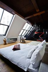 Home design com sótão (170+ fotos) - opções de decoração de interiores de quarto