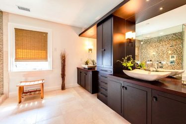 Cesto de roupa na casa de banho: 145+ (foto) construído, vime, canto