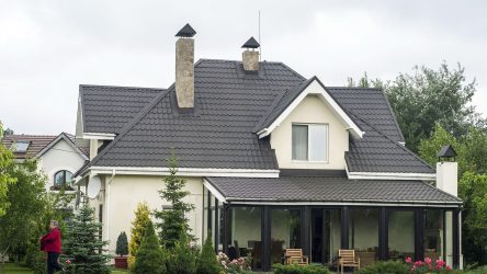 Quais são os telhados das casas? Material, pintura, isolamento - trabalho em tecnologia por fases