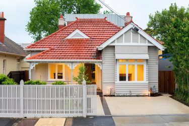 Quais são os telhados das casas? Material, pintura, isolamento - trabalho em tecnologia por fases