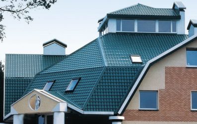 Quais são os telhados das casas? Material, pintura, isolamento - trabalho em tecnologia por fases