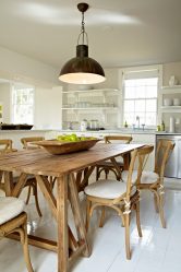 การออกแบบห้องครัวที่สวยงามในสไตล์โปรวองซ์: 240+ ภาพถ่ายของการออกแบบที่ทันสมัย ​​(ผนัง, เพดาน, ผ้าม่าน)