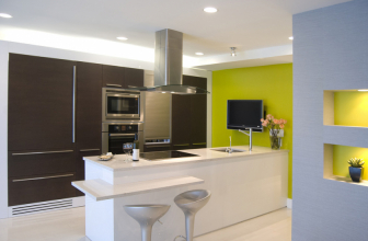 Kitchen interior with a niche: We decorate the kitchen space correctly (in the wall, under the window, in the corner)