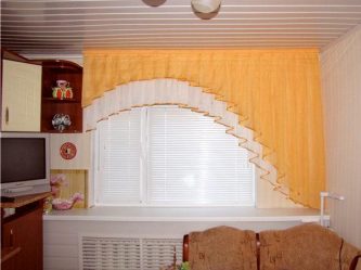 Design de cortinas de lambrequim na cozinha (145 + Foto): não é uma tarefa fácil, mas factível de registro