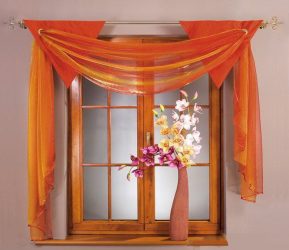 Design de cortinas de lambrequim na cozinha (145 + Foto): não é uma tarefa fácil, mas factível de registro