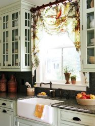 Design de cortinas de lambrequim na cozinha (145 + Foto): não é uma tarefa fácil, mas factível de registro