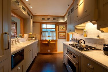 Design de cortinas de lambrequim na cozinha (145 + Foto): não é uma tarefa fácil, mas factível de registro