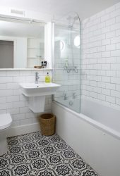 Design de moda moderna de uma pequena casa de banho em 2017 - O que você precisa saber?