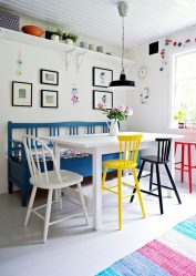 วิธีการวางโซฟาขนาดเล็กในห้องครัว? 200+ (Photos) การตกแต่งภายในห้องครัวแสนสบาย