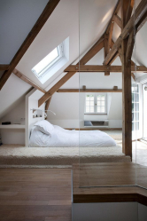 Como equipar o sótão da casa: Características que precisam ser levadas em conta (170+ Fotos do quarto, banheiro, berçário)