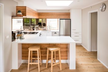 Quais móveis de cor escolher para a cozinha? Apresse-se para aprender sobre novas idéias para o interior (mais de 280 fotos)