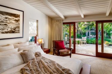 Portas interiores no interior do apartamento (305+ fotos): opções elegantes e modernas