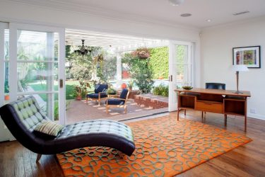 Portas interiores no interior do apartamento (305+ fotos): opções elegantes e modernas