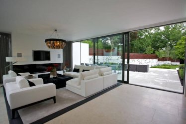 Portas interiores no interior do apartamento (305+ fotos): opções elegantes e modernas