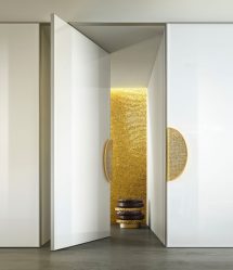 Portas interiores no interior do apartamento (305+ fotos): opções elegantes e modernas