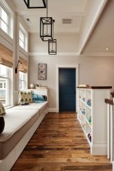 Portas interiores no interior do apartamento (305+ fotos): opções elegantes e modernas