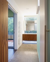 Portas interiores no interior do apartamento (305+ fotos): opções elegantes e modernas