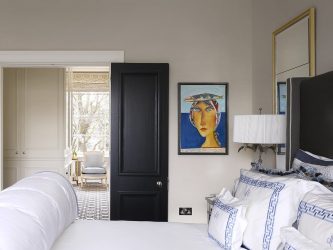Portas interiores no interior do apartamento (305+ fotos): opções elegantes e modernas