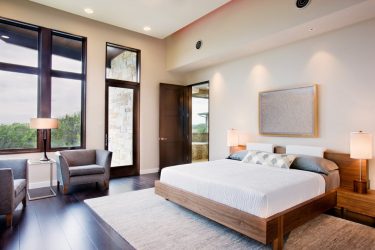Portas interiores no interior do apartamento (305+ fotos): opções elegantes e modernas