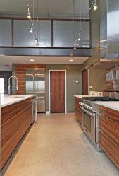 Portas interiores no interior do apartamento (305+ fotos): opções elegantes e modernas
