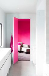 Portas interiores no interior do apartamento (305+ fotos): opções elegantes e modernas