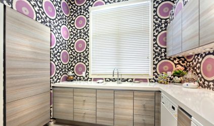 Papel de parede lavável - Desenhe um sonho sobre uma base sólida. 210+ (fotos) para cozinha, banheiro e toalete