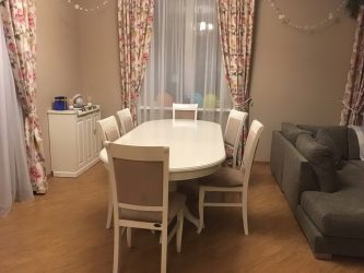 Variedade de mesas de jantar para a cozinha (mais de 225 fotos): Como escolher o melhor modelo?