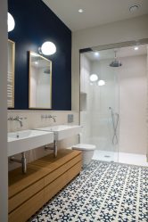 Qual é o melhor papel de parede para colar o banheiro? Líquido, vinil, lavagem, umidade resistente - escolha o mais prático (115+ fotos)