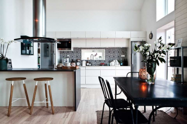 Iluminação adequada na cozinha: Opções modernas para um design aconchegante (mais de 155 fotos)