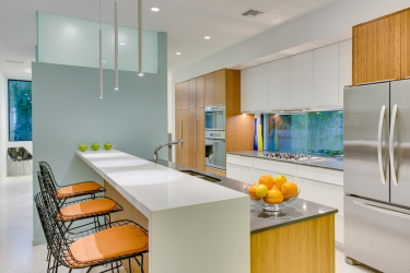 Iluminação adequada na cozinha: Opções modernas para um design aconchegante (mais de 155 fotos)