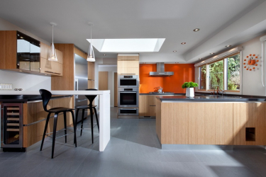 Iluminação adequada na cozinha: Opções modernas para um design aconchegante (mais de 155 fotos)