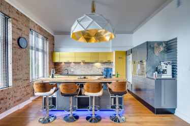 Iluminação adequada na cozinha: Opções modernas para um design aconchegante (mais de 155 fotos)