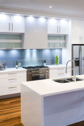 Iluminação adequada na cozinha: Opções modernas para um design aconchegante (mais de 155 fotos)