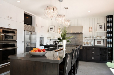 Iluminação adequada na cozinha: Opções modernas para um design aconchegante (mais de 155 fotos)