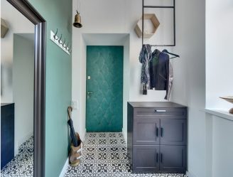 Opções interiores no Corredor: mais de 225 designs fotográficos (pedra / laminado / azulejo / fresco). Qual cor da parede é melhor?